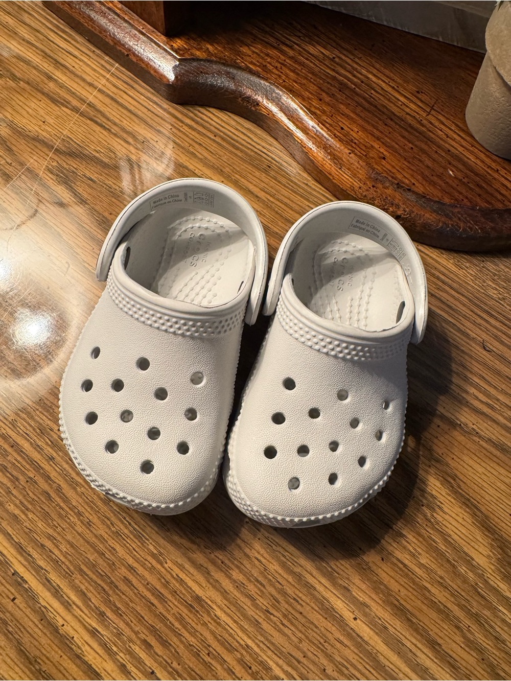CROCS Kids Classic Clog in Linen